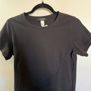 OTOS Women's Black Short Sleeve Tee